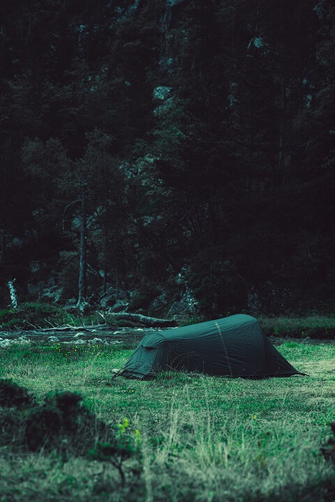 bivouac au crepuscule