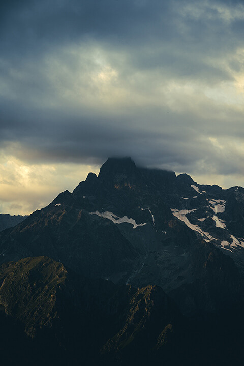 montagne nuage croise