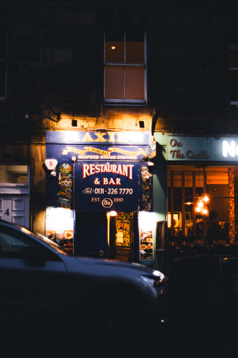 restuarant nuit