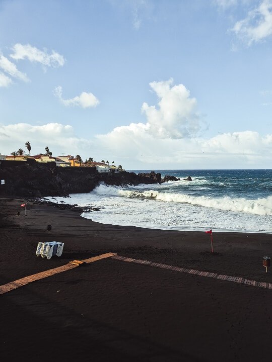 playa de la arena sous la tempete